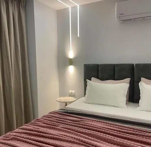 Appartement Lindi's 1 5 Tirana